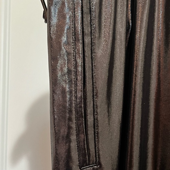 NORMA KAMALI Metallic Shiny Pants EUC Size XL - Picture 2 of 9